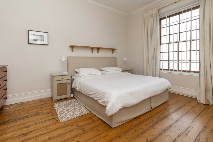2 Bedroom Property for Sale in Claremont Western Cape